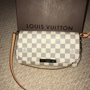 Louis Vuitton Favorite PM